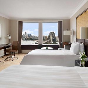 Deluxe Harbour Bridge Twin
